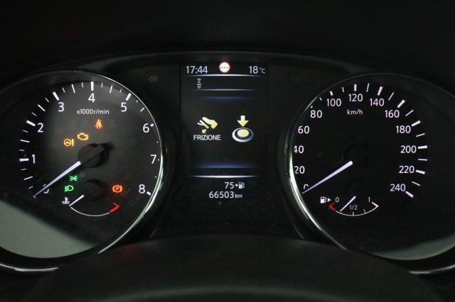 NISSAN Qashqai Qashqai 1.2 DIG-T N-Connecta