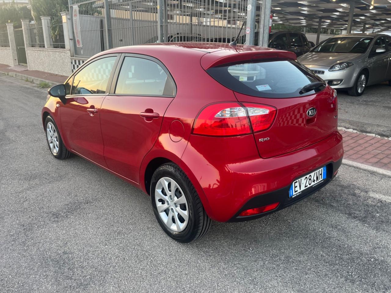 Kia Rio 1.4 CRDi 5p. Cool Unipro- 2014