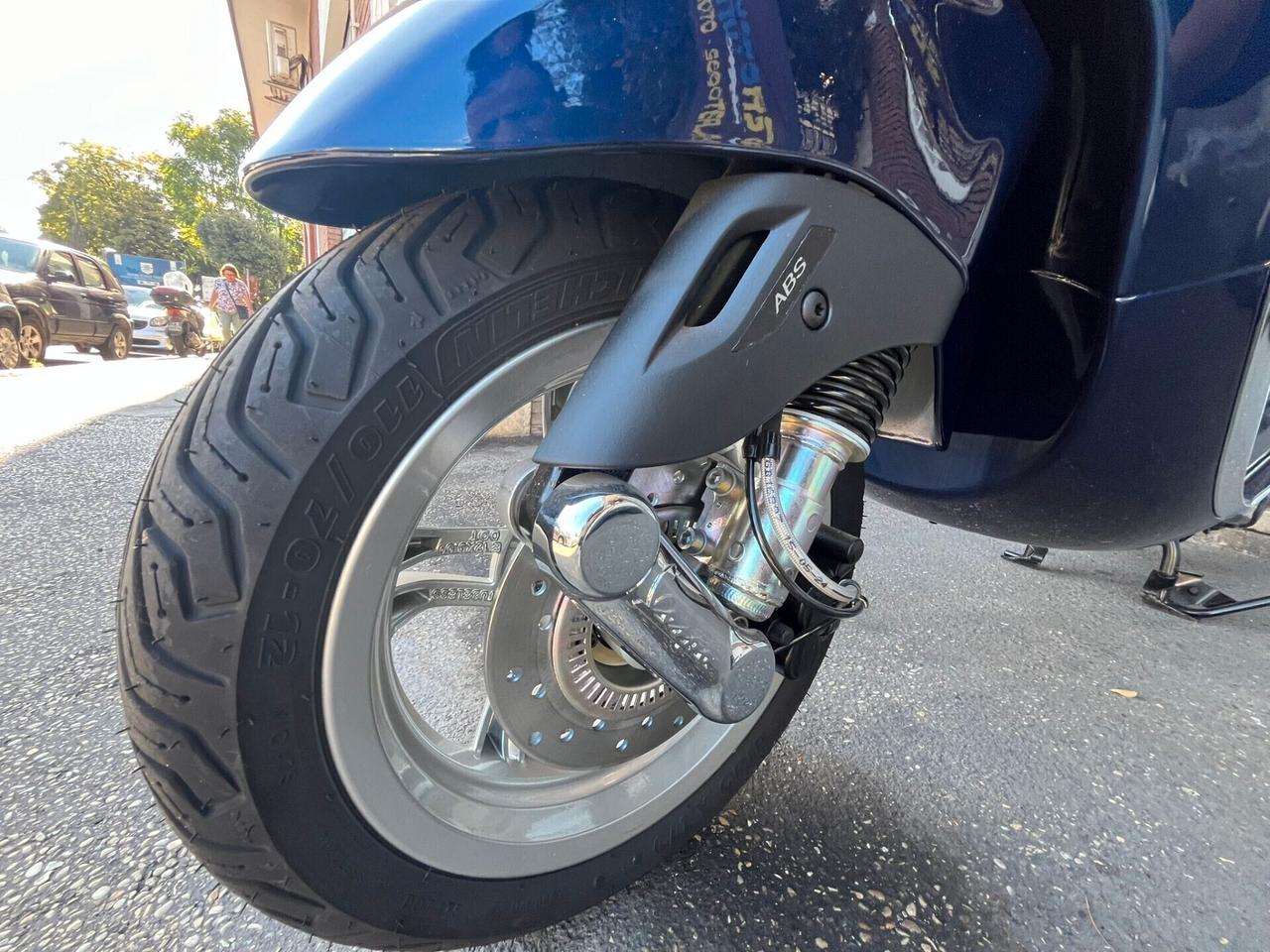 Piaggio Vespa 125 Primavera