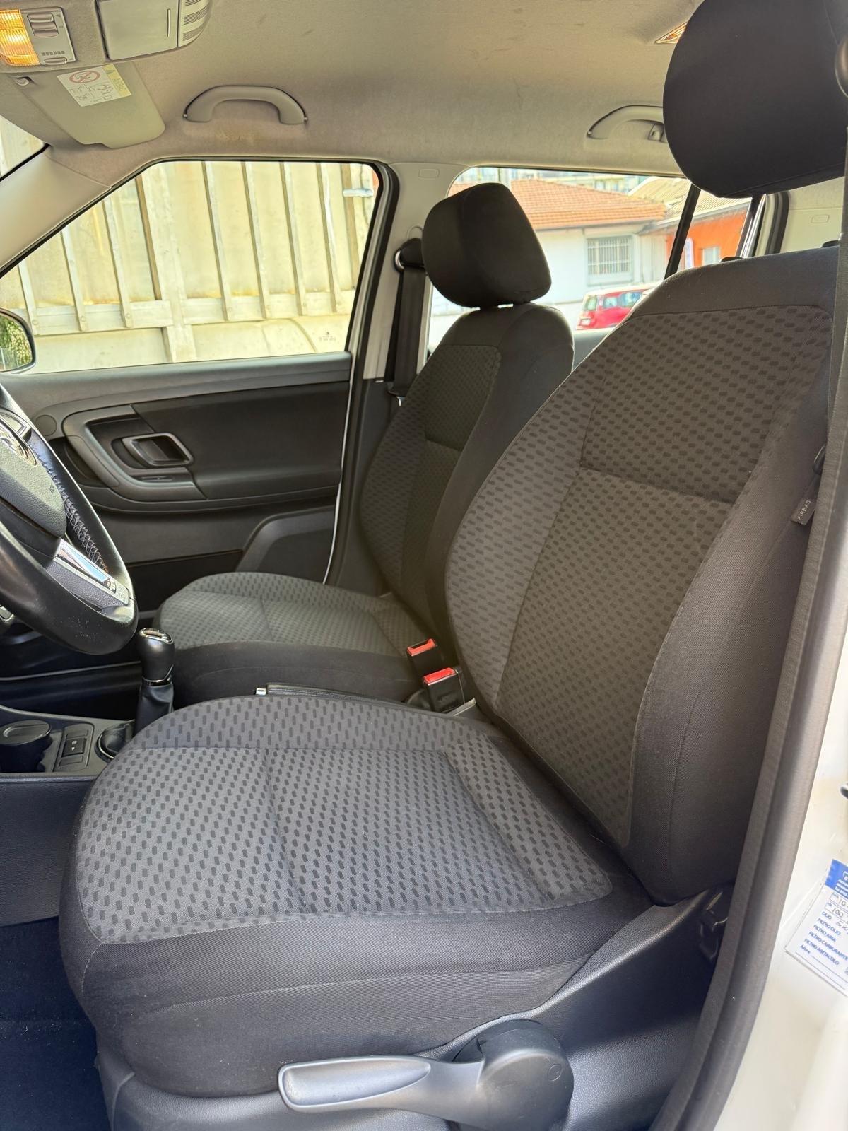 Skoda Fabia 1.6 TDI CR 90CV 5p. Drive EURO 5b