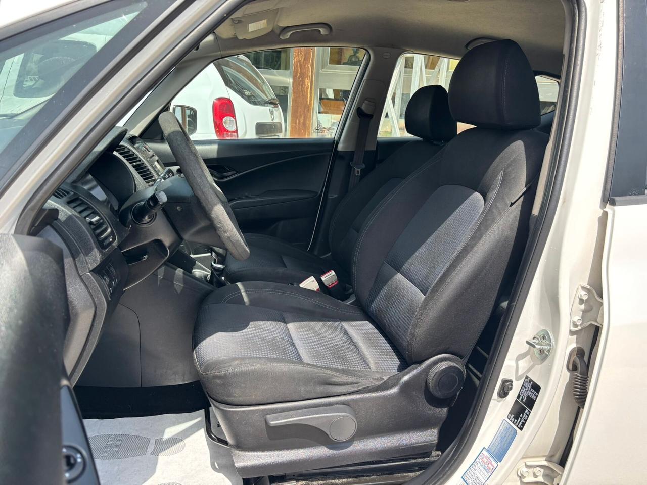 HYUNDAI Ix20 1.4 CRDI - 2011