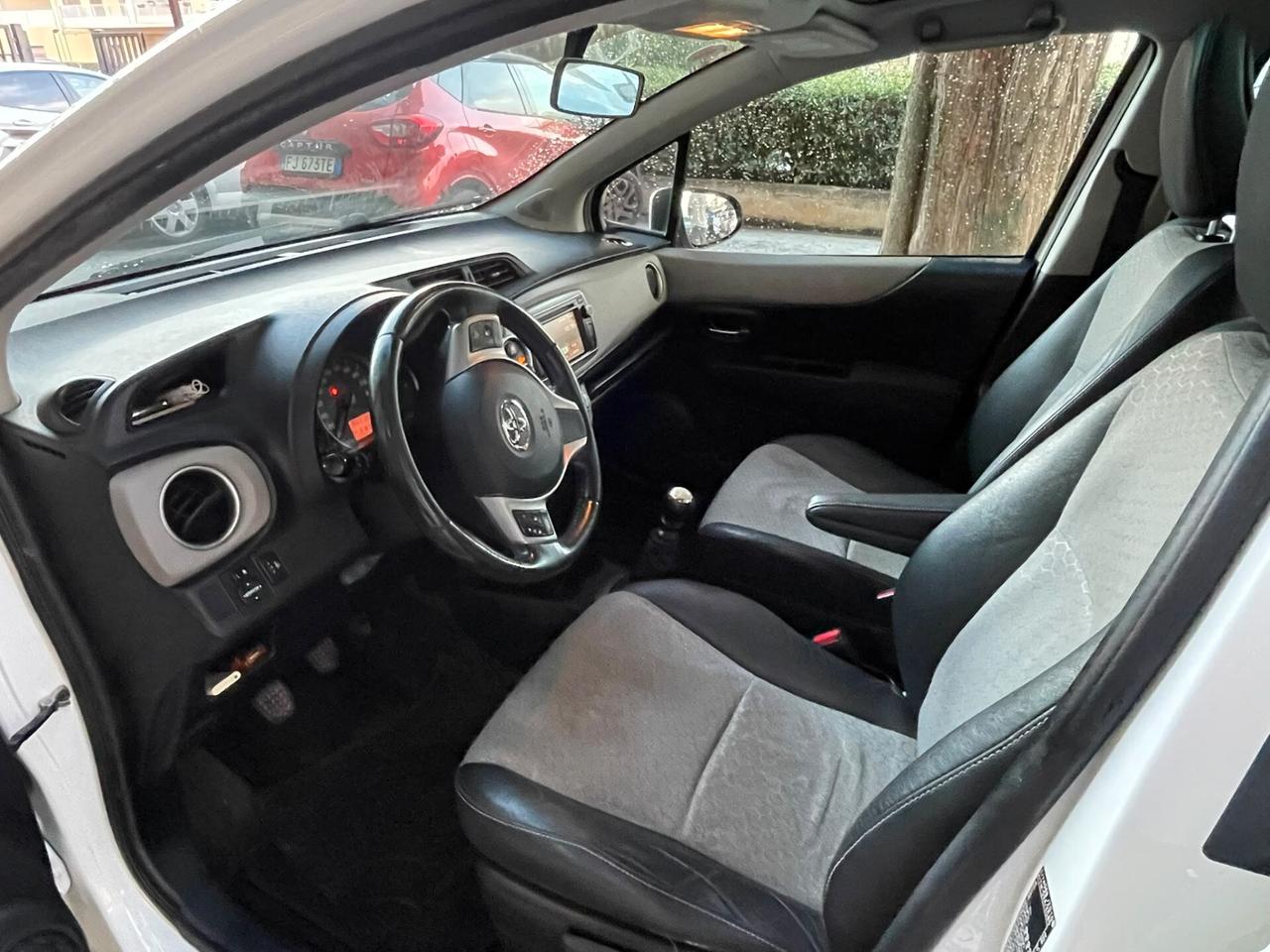 Toyota Yaris 1.4 D-4D 5 porte Lounge