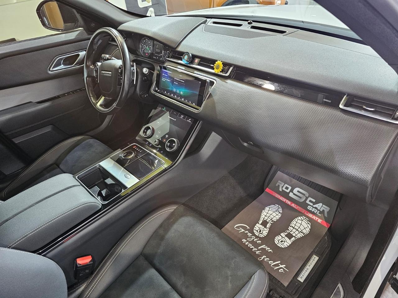 Range Rover Velar 2.0D 180 CV R-Dynamic