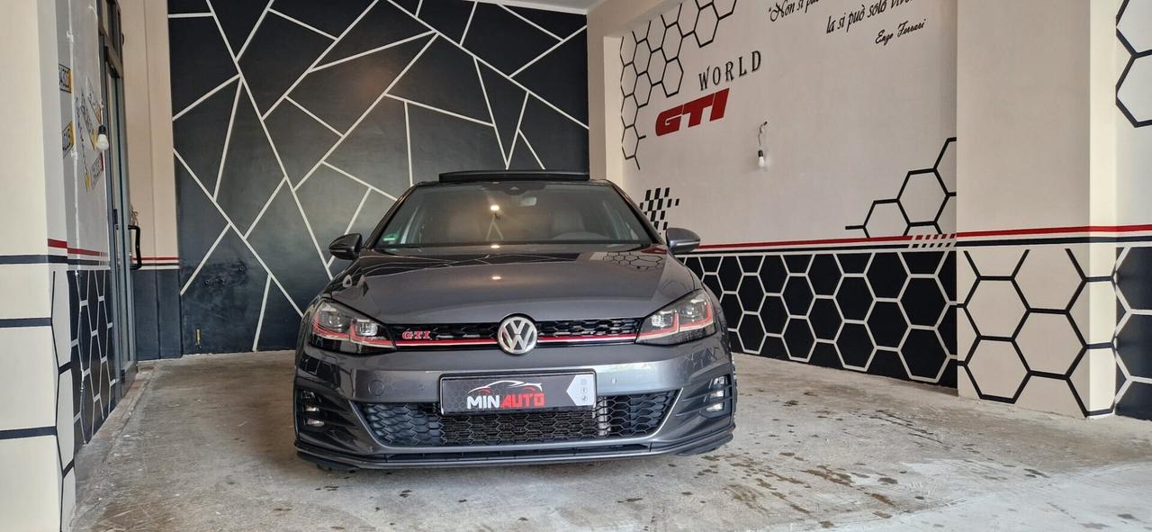 Volkswagen Golf GTI Performance 2.0 245 CV TSI DSG 5p. BMT