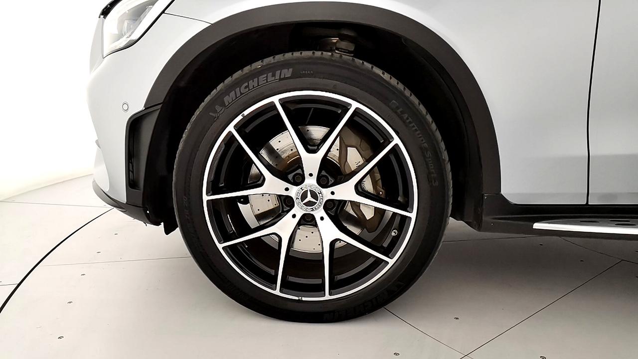 Mercedes-Benz GLC Coupe - C253 2019 - GLC Coupe 300 de eq-power Premium 4m