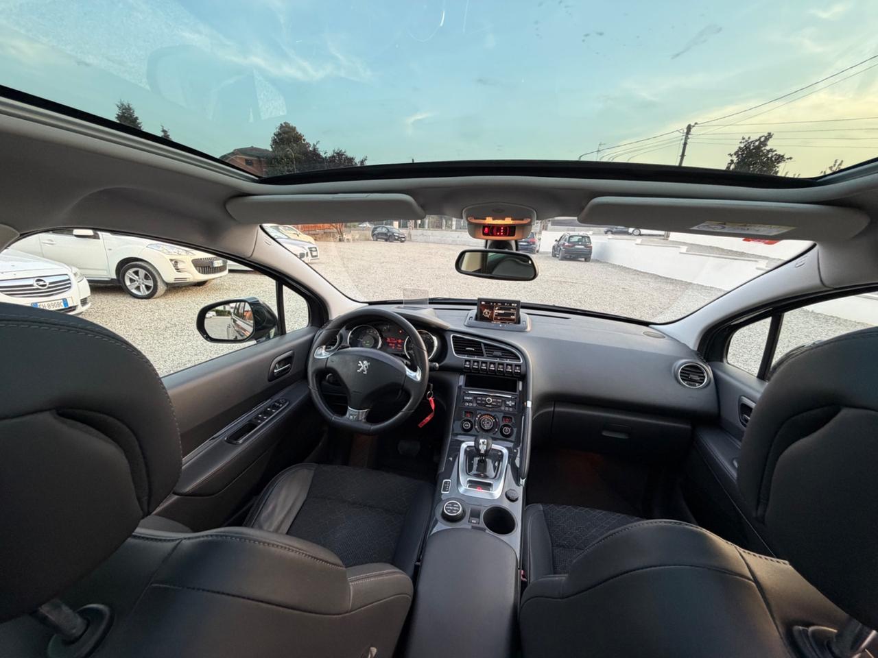 Peugeot 3008 2.0 HDi Diesel+HYbrid4