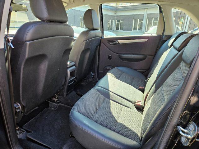 MERCEDES-BENZ B 200 CDI Premium