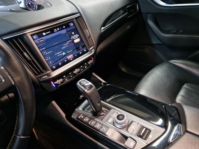 MASERATI Levante MHEV 330 CV AWD GT HYBRID KM. 65.900+TETTO+20'