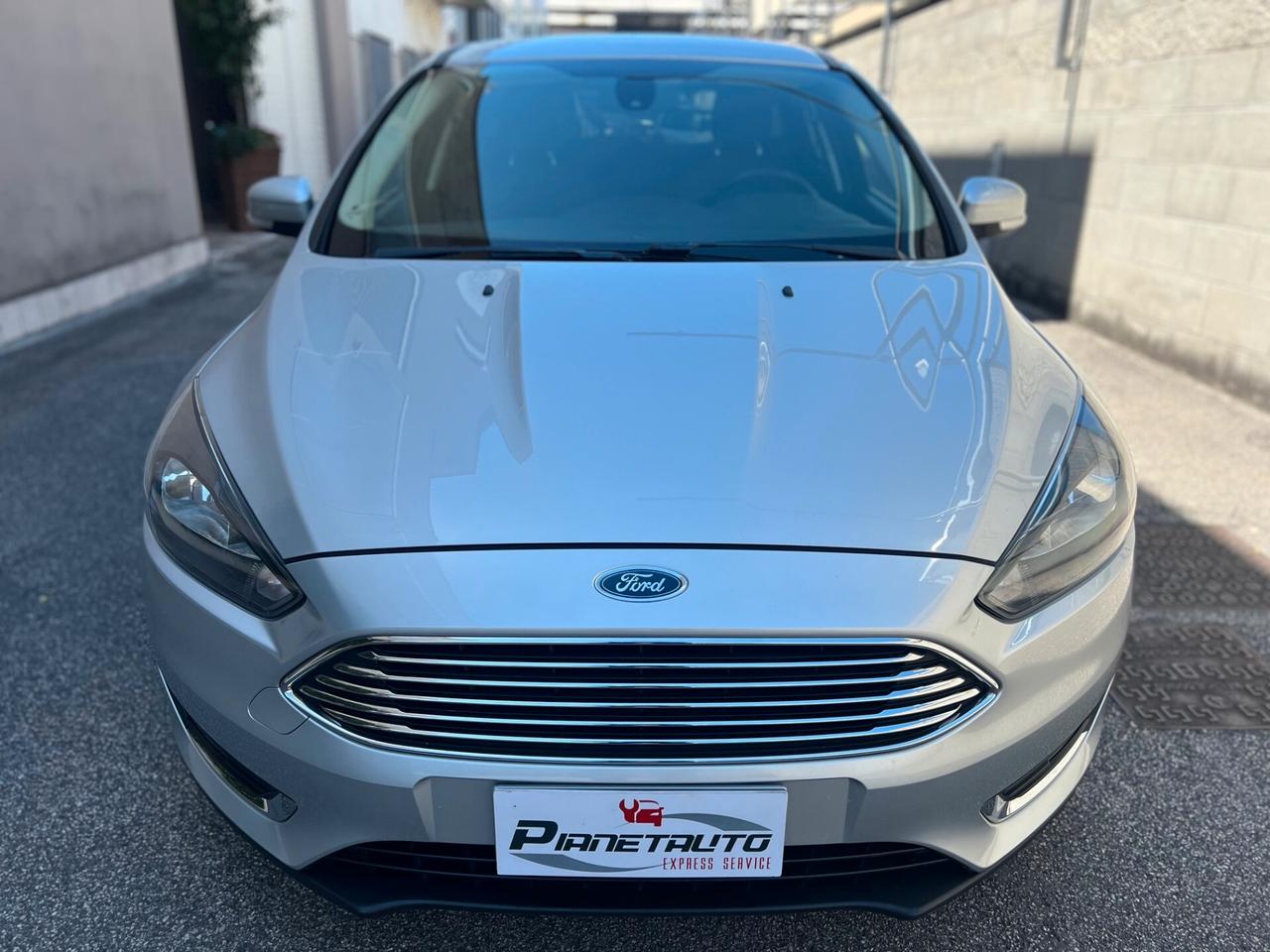 Ford Focus 5pt 1.5 tdci 120cv Titanium NAVI/CAMERA/PDC/16; OK NEOPATENT.