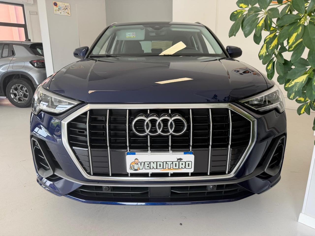 AUDI Q3 35 TDI S tronic S line edition