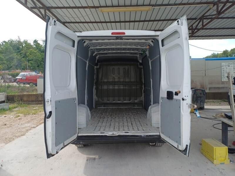 Peugeot Boxer L2 H2 140 CV + IVA