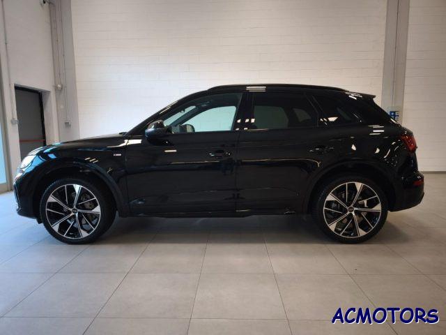 AUDI Q5 40 TDI 204 CV quattro S tronic Identity Black