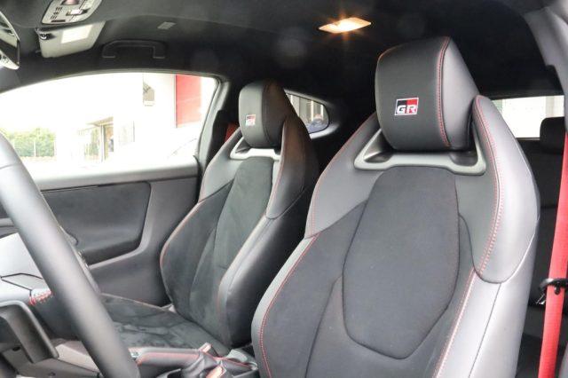 TOYOTA Yaris 1.6 Turbo MK2 GR Yaris Circuit DAT