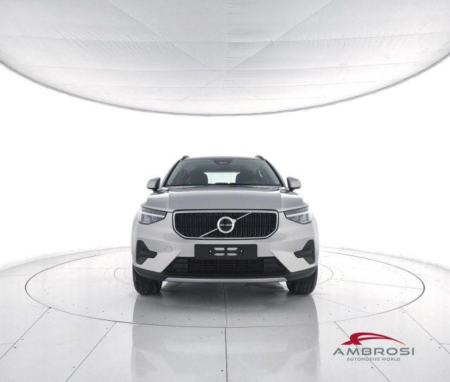 VOLVO XC40 B3 Mild hybrid Benzina Essential