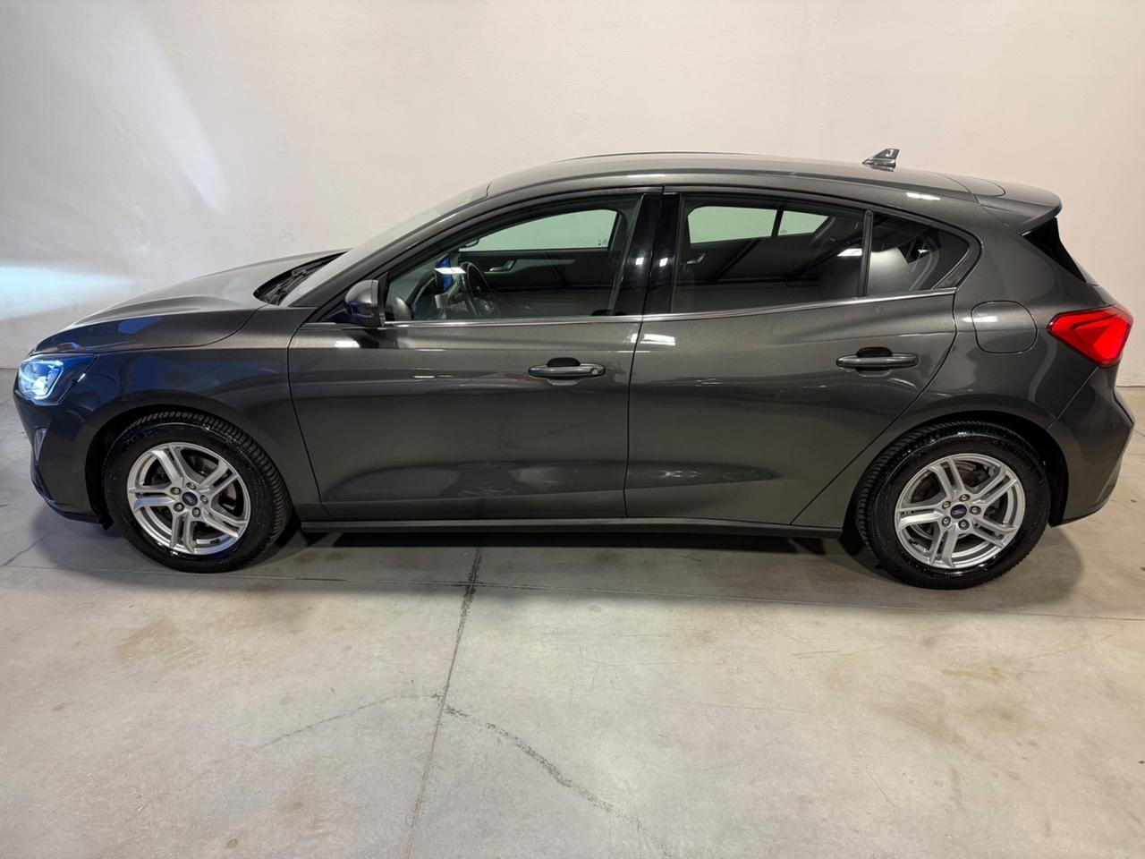 Ford Focus 1.5 Diesel 120 CV aut Berlina Titanium