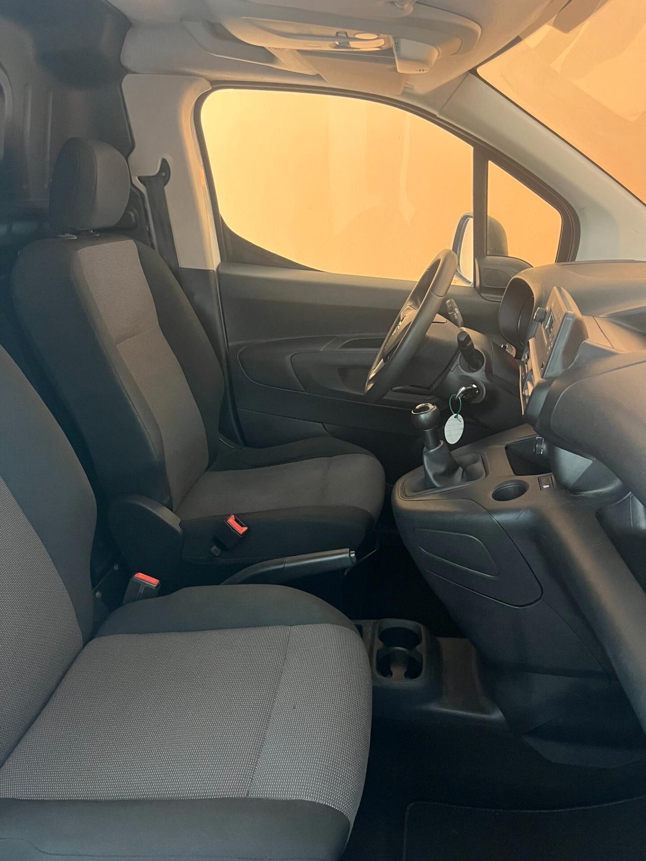 Opel Combo 1.5 Diesel 100cv S&S L1 650KG MT5
