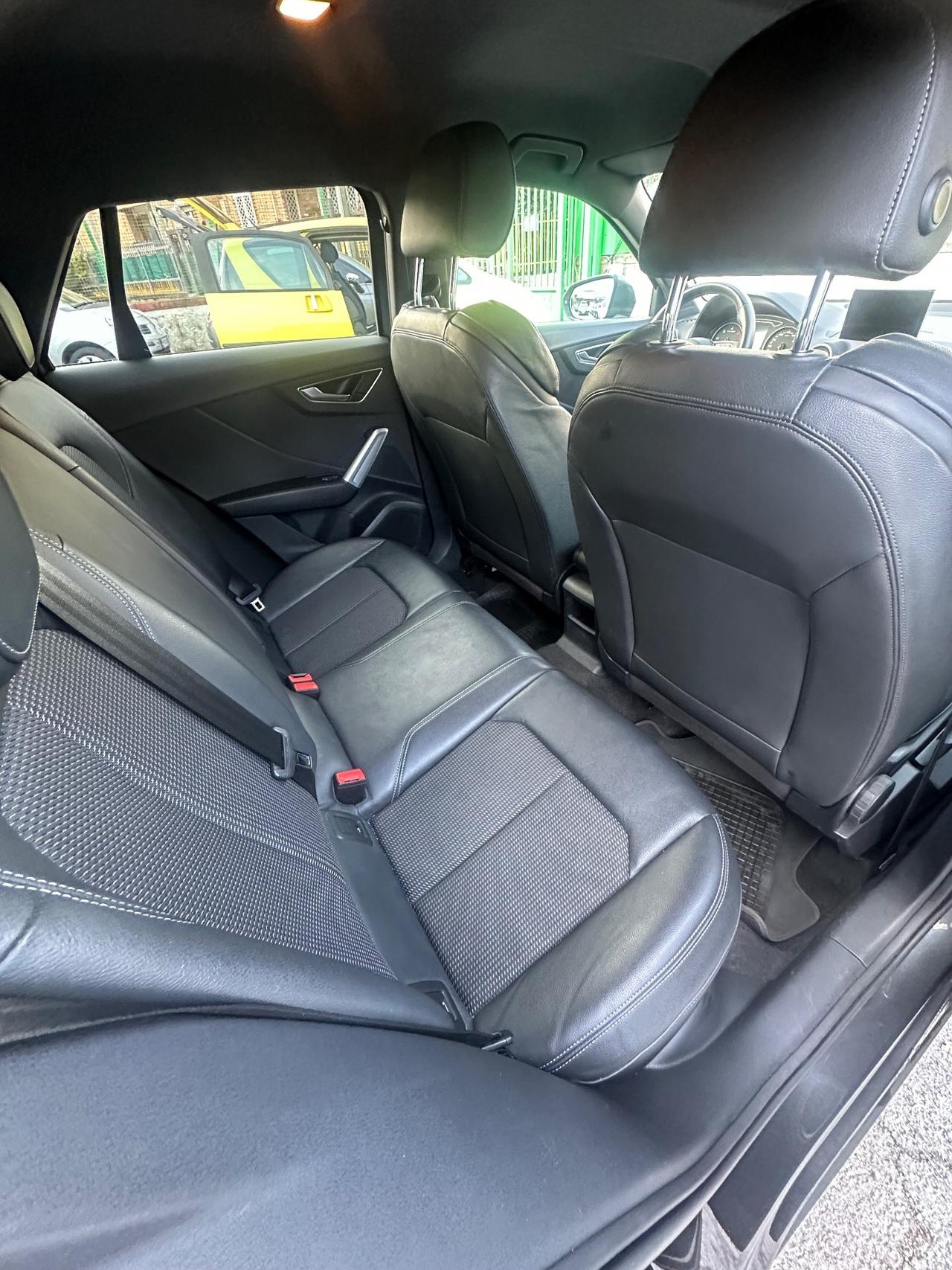 Audi Q2 35 TDI quattro S tronic line Edition