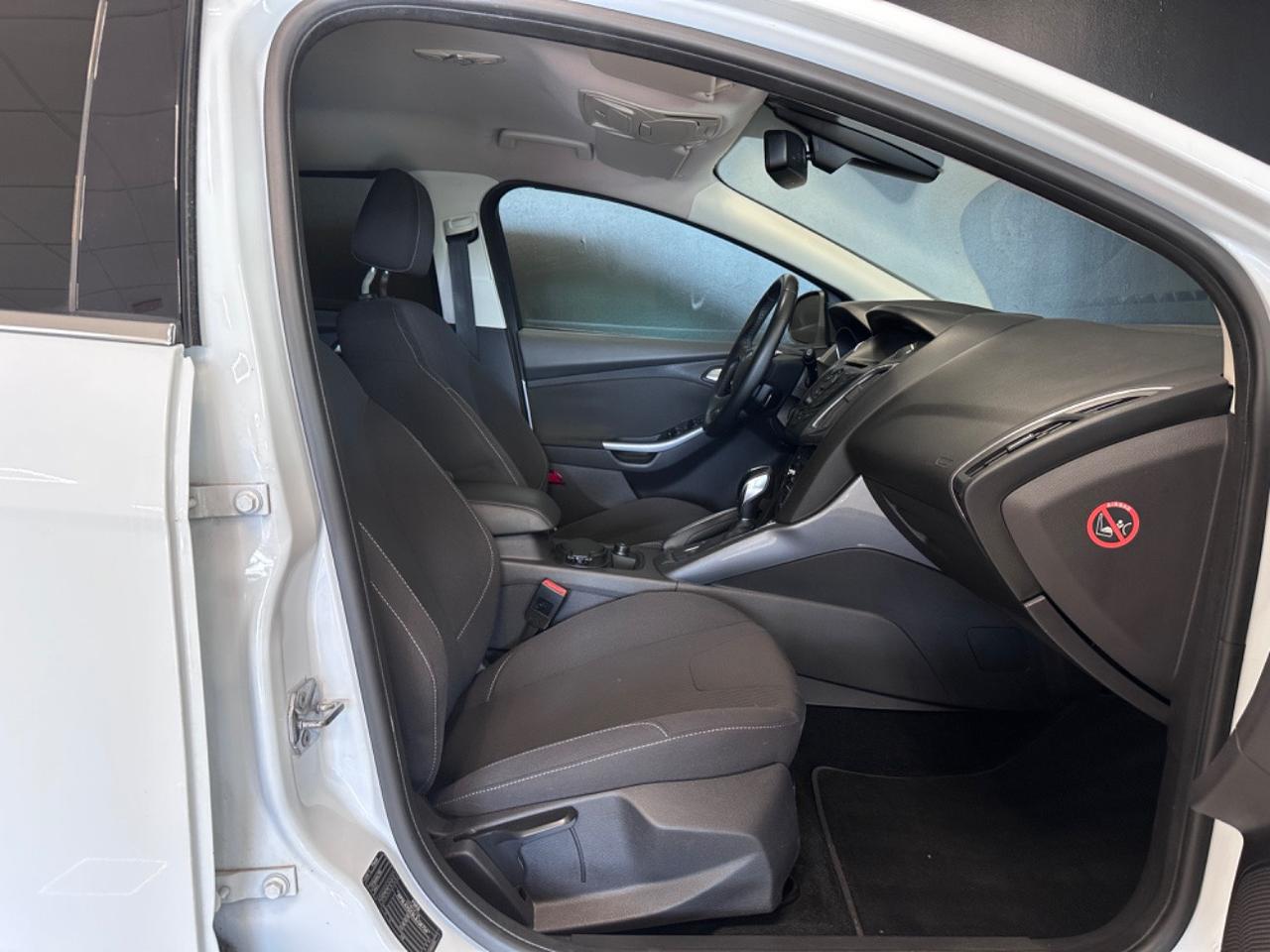 Ford Focus Station Wagon Focus SW 2.0 tdci Titanium 115cv powershift