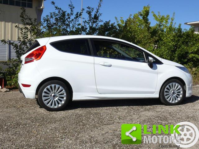 FORD Fiesta 1.6 TDCi 95CV 3 porte UNIPROPRIETARIO