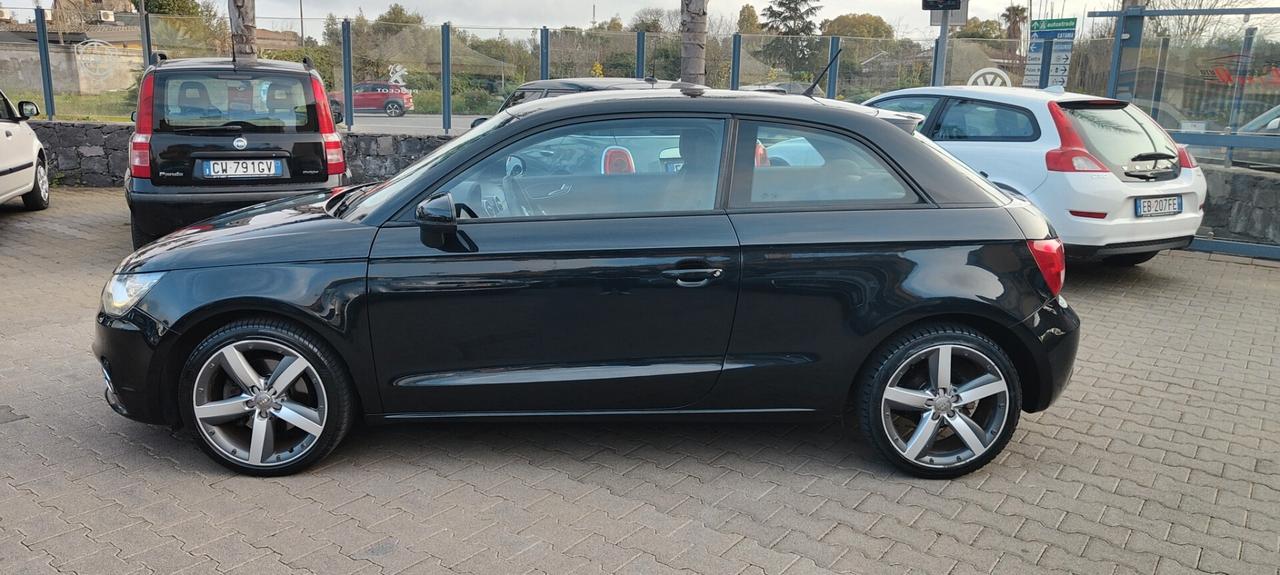 Audi A1 1.6 TDI 105 CV Ambition Diesel full