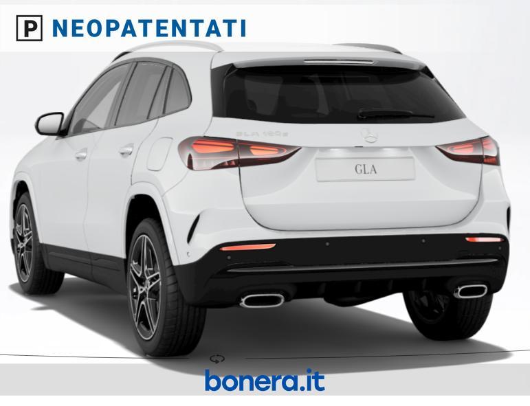 Mercedes GLA 180 180 D AMG Line Advanced Plus 8G-DCT