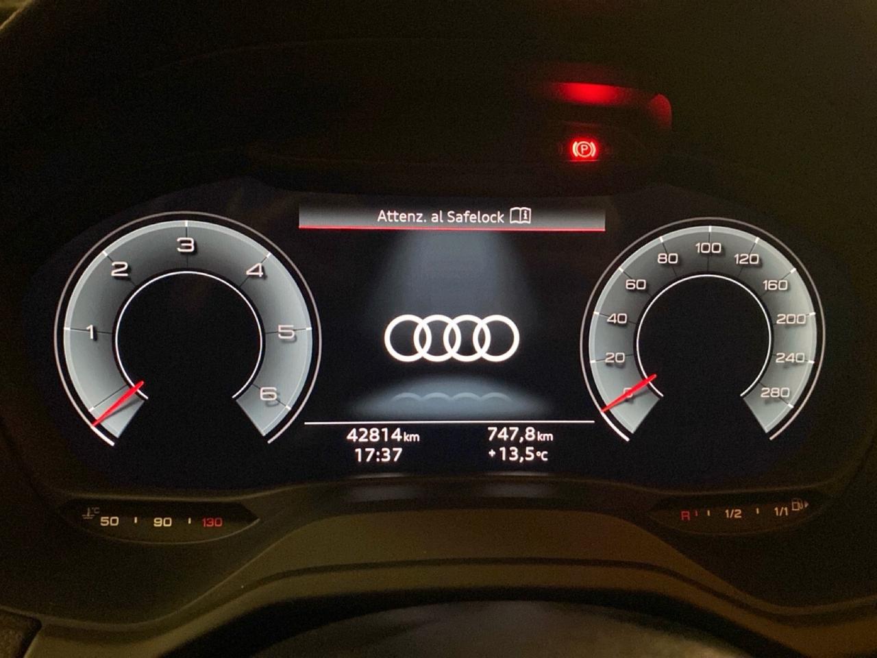 Audi Q2 30 TDI Business- 116CV