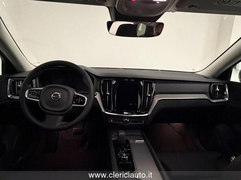 Volvo V60 Cross Country B4 (d) AWD automatico Plus