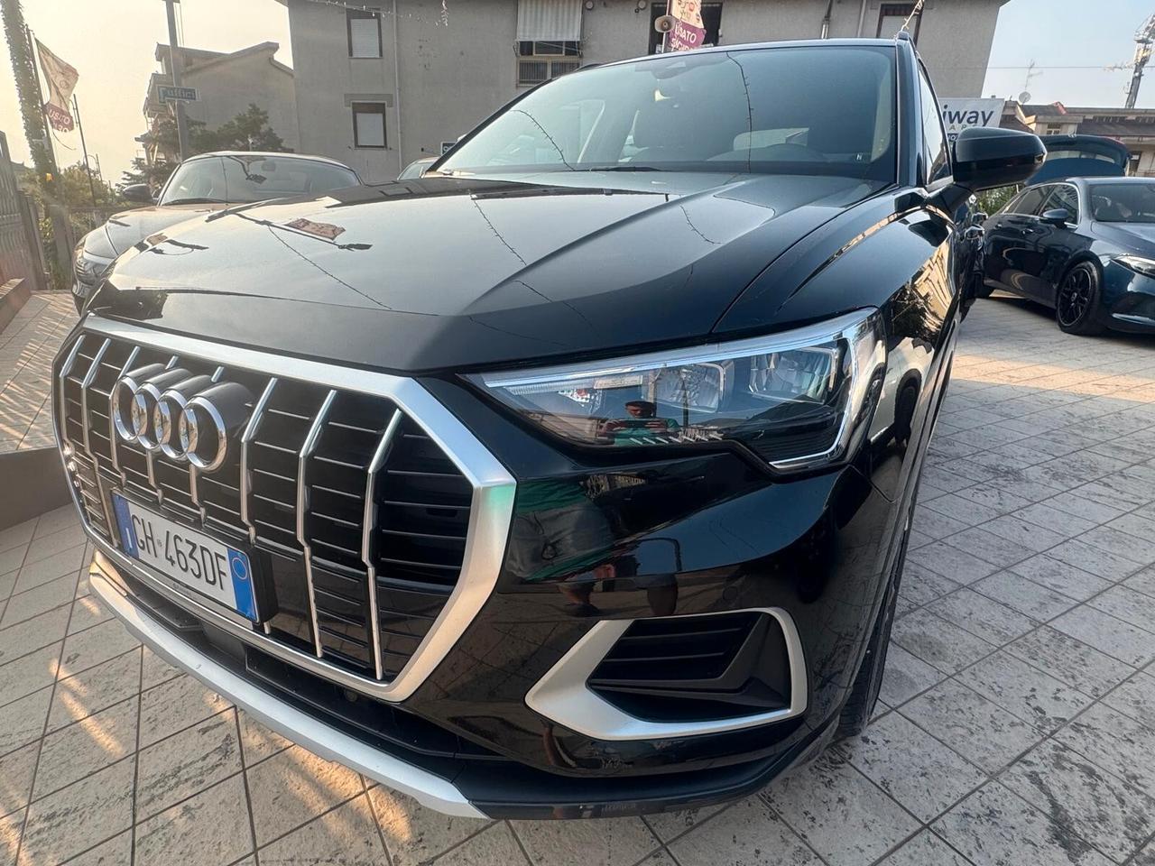 Audi Q3 35 TDI S tronic Business Advanced