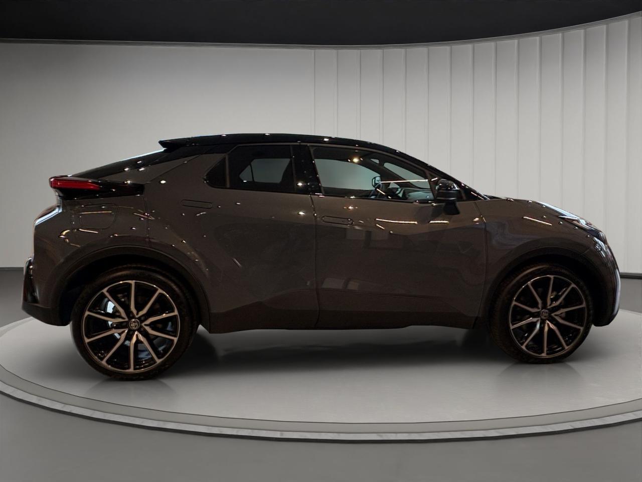 Toyota C-HR 2.0 phev GR Sport fwd e-cvt