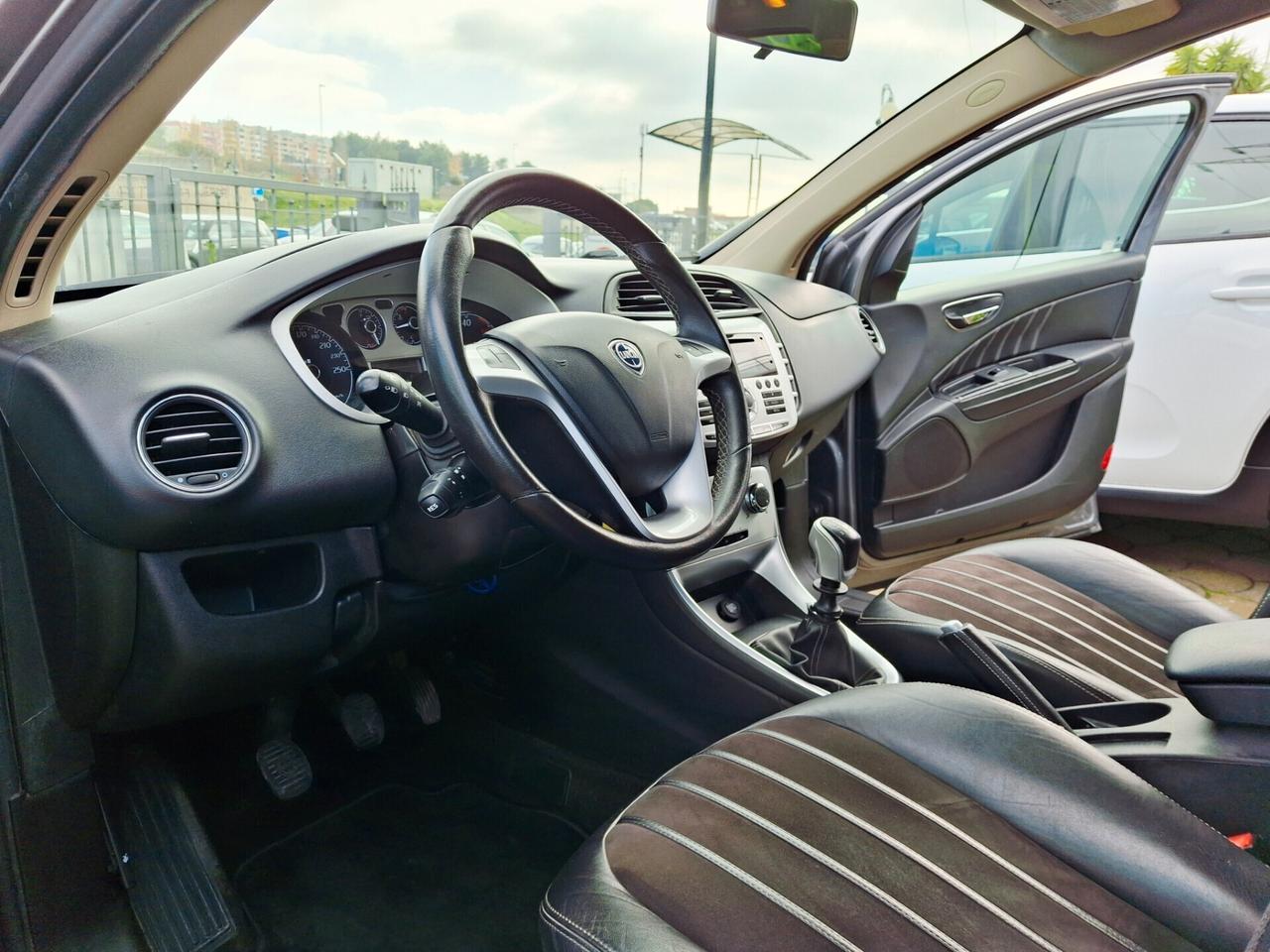 Lancia Delta 1.6 MJT DPF Oro "Gancio Traino Omologato!