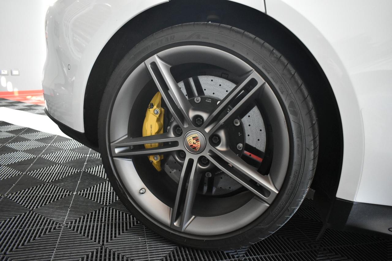 Porsche Taycan Turbo S