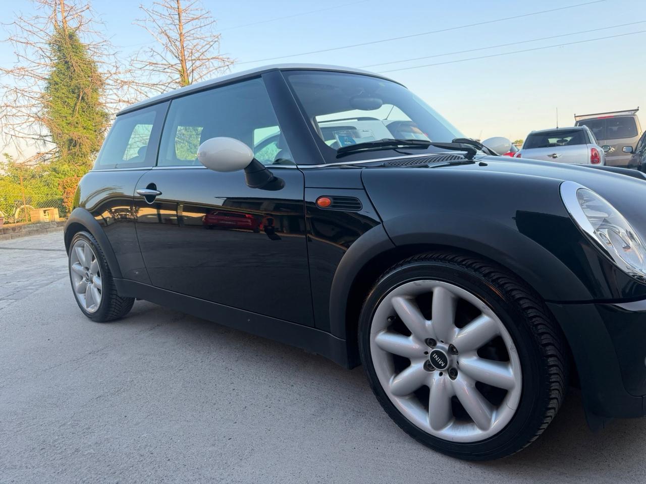 Mini 1.6 16V Cooper Neopatentati