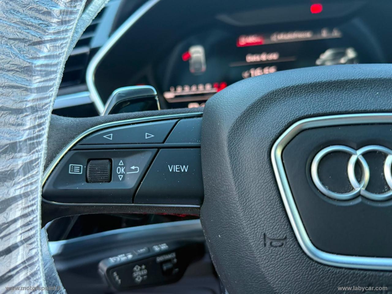 AUDI RS Q3 quattro S tronic