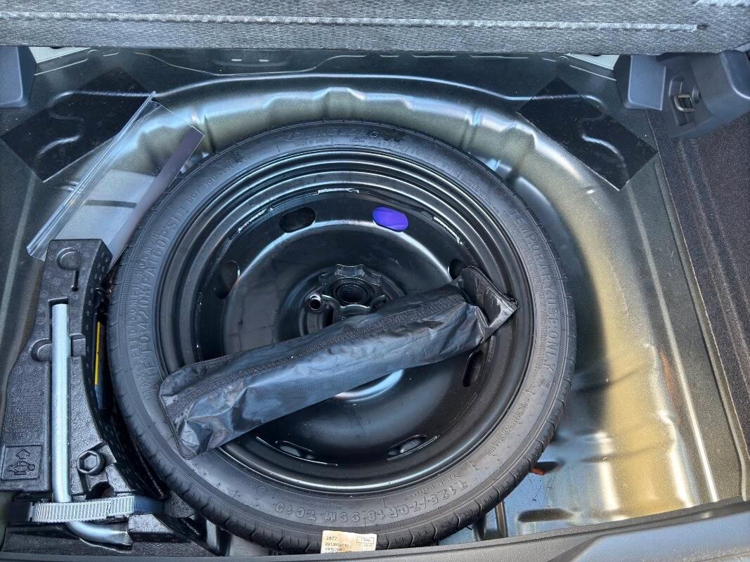 Volkswagen T-Roc 1.0 tsi Life 110cv Con TELECAMERA POSTERIORE