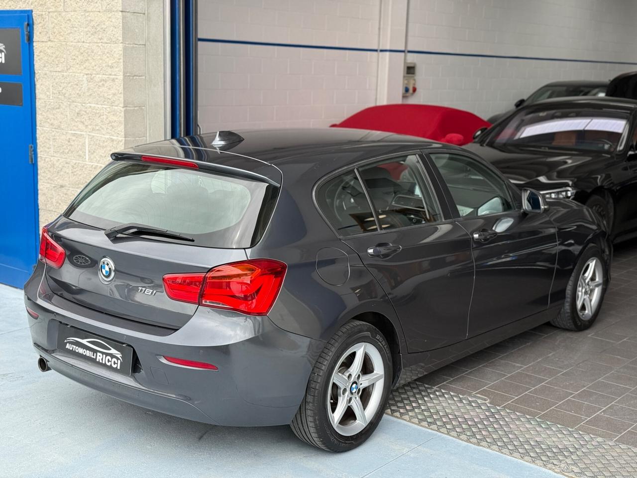 Bmw 118i 5p. Advantage 136cv