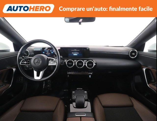 MERCEDES-BENZ A 180 d Automatic Sport