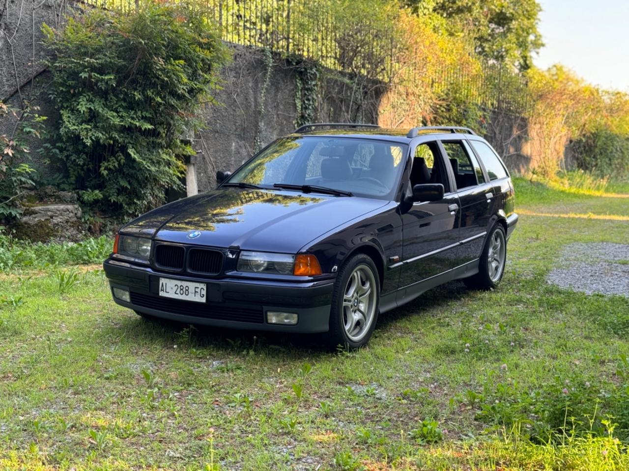 BMW E36 320i – Viola Madeira – Interni in Pelle Viola – ASI