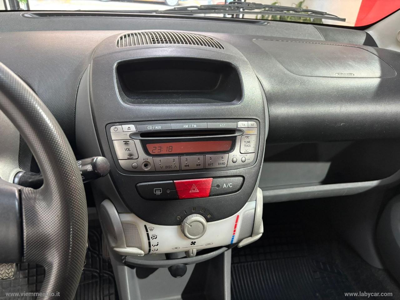 TOYOTA Aygo 1.0 VVT-i 5p. Now