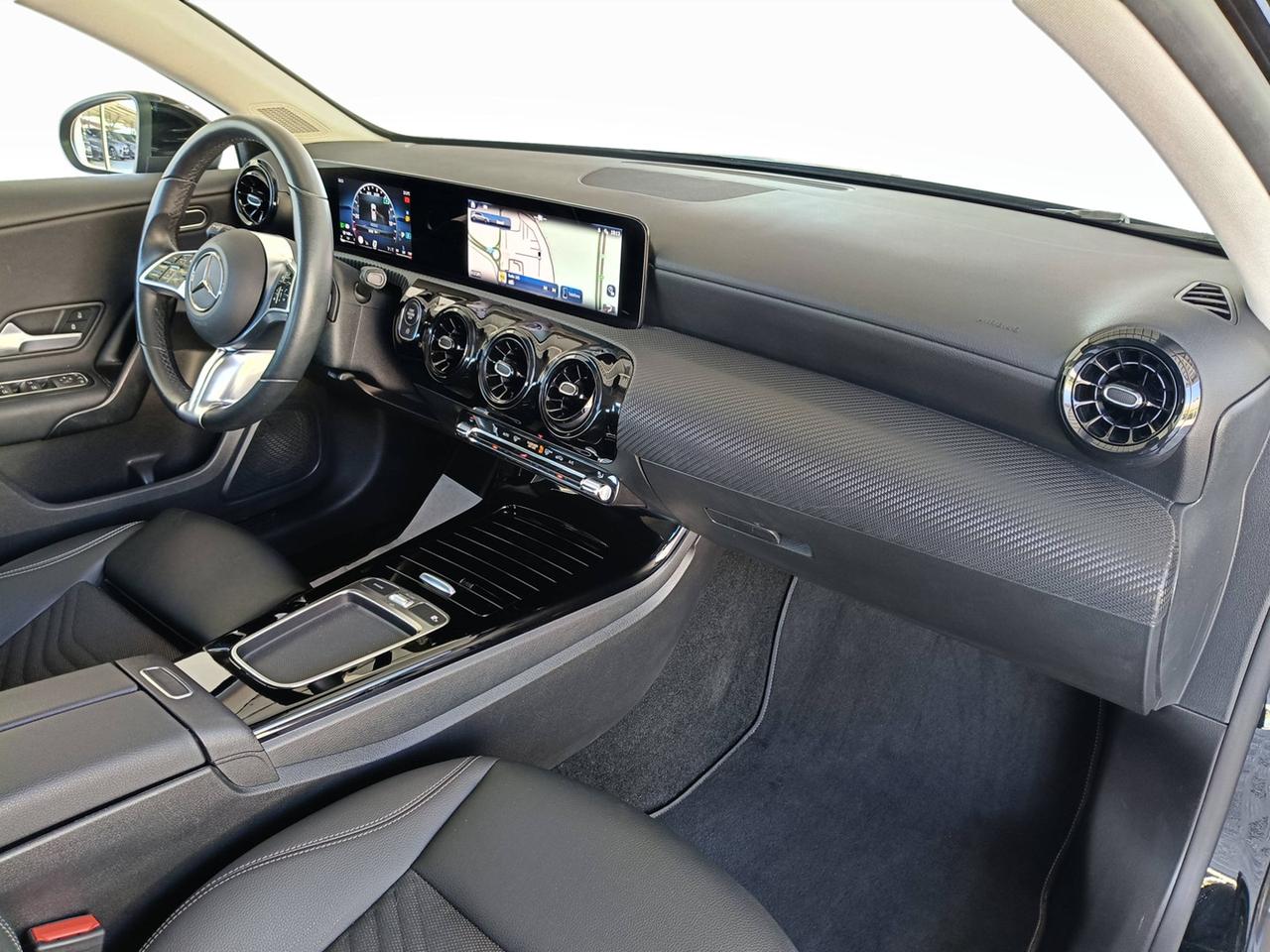 Mercedes-Benz Classe A - W177 2023 - A 180 d Advanced auto
