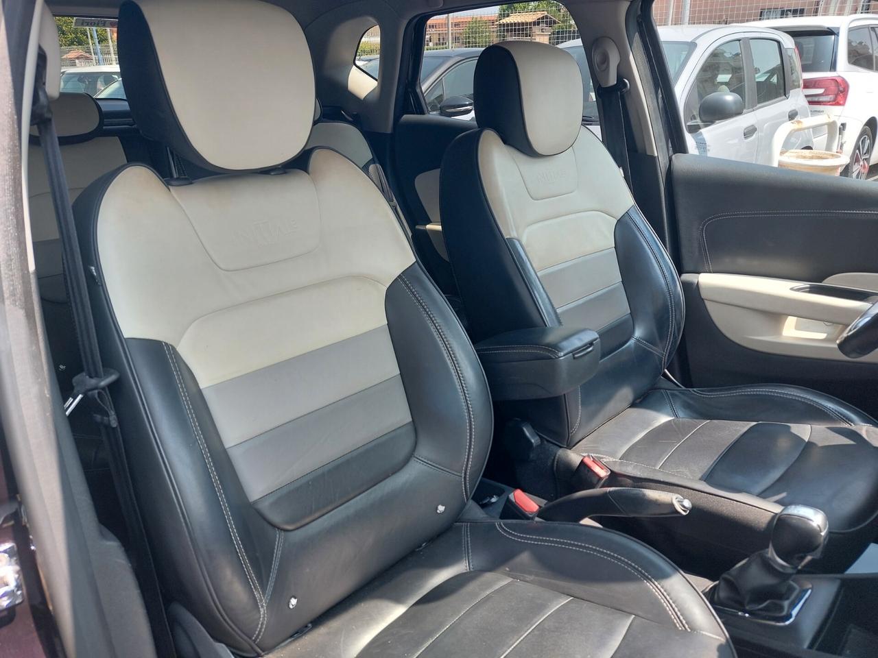 Renault Captur dCi 8V 110 CV Start&Stop Energy Initiale Paris