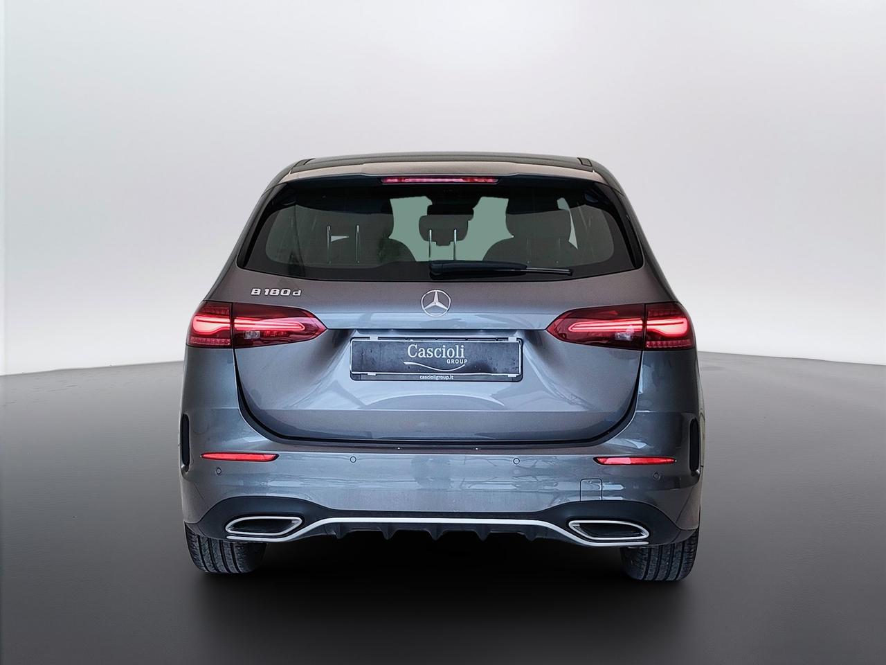 Mercedes-Benz Classe B - W247 2023 - B 180 d AMG Line Advanced Plus auto