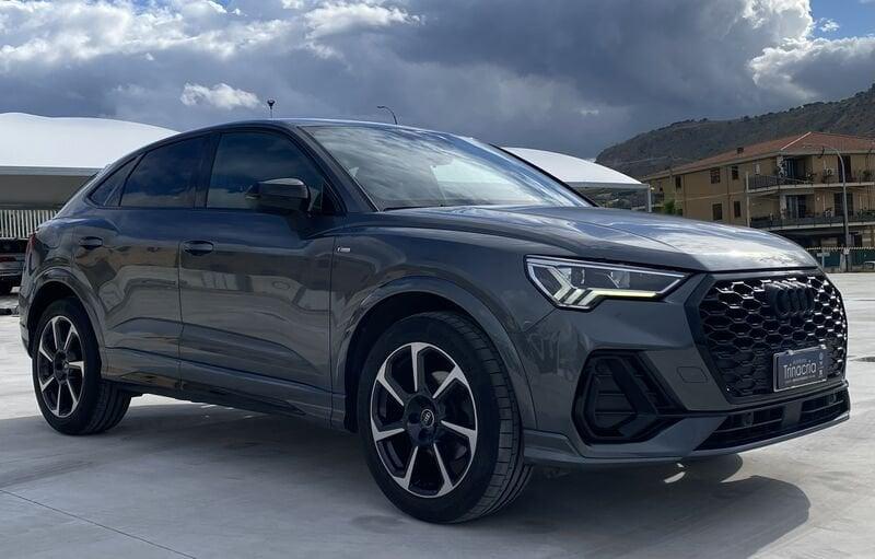 Audi Q3 SPB S Line interno ed esterno 2.0 TDI 150CV S-Tronic 35