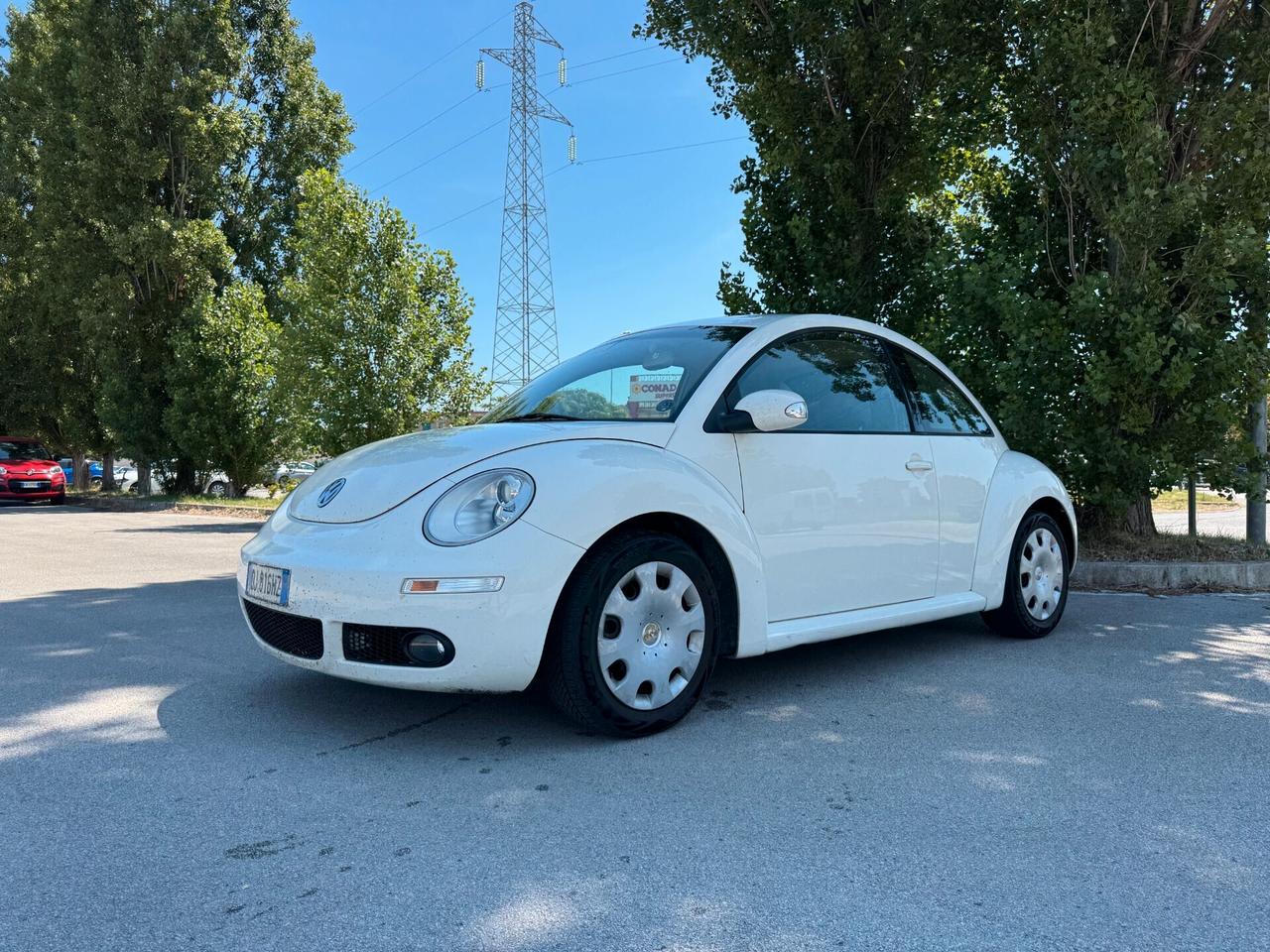 Volkswagen New Beetle 1.6