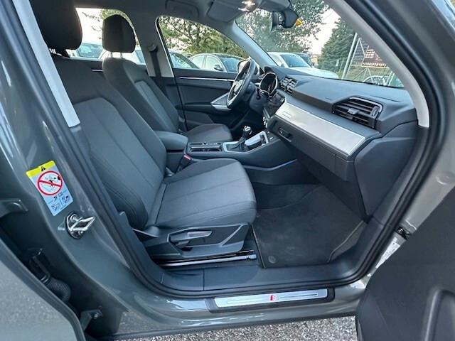 Audi Q3 35 2.0 TDI 150cv S tronic S LINE