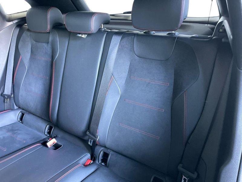 Mercedes-Benz GLA GLA 180 d Automatic Premium
