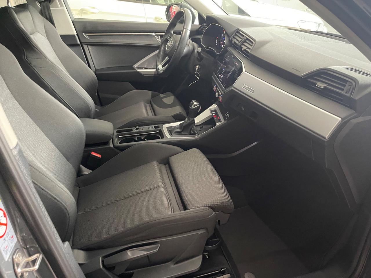 Audi Q3 35 TDI S tronic line edition