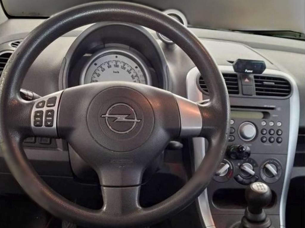 Opel Agila 1.2 16V 86CV Enjoy Ok Neopatentati