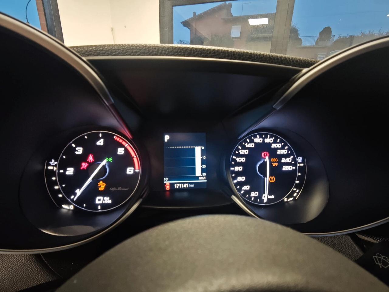 Alfa Romeo Giulia 2.2 Turbodiesel ex-150 CV AT8 Super Modalità Race