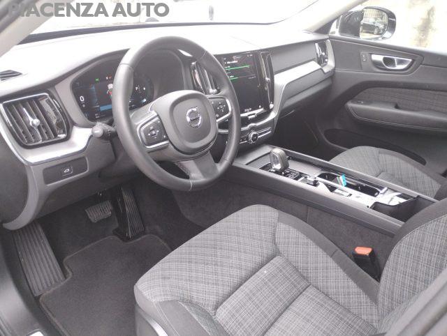 VOLVO XC60 B4 (d) automatico Core.PREZZO REALE