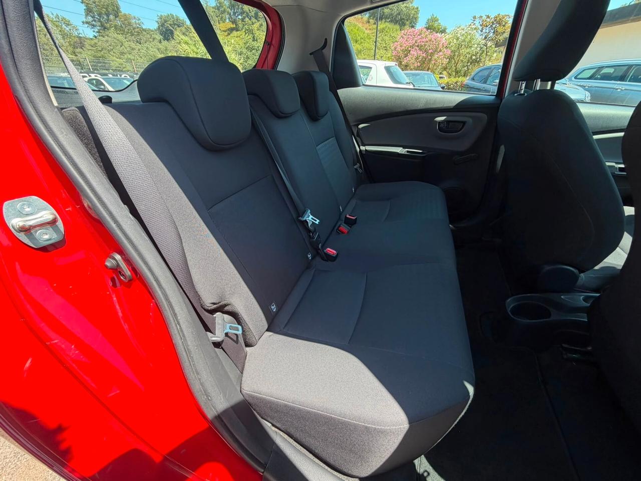 Toyota Yaris 1.0 prezzo reale